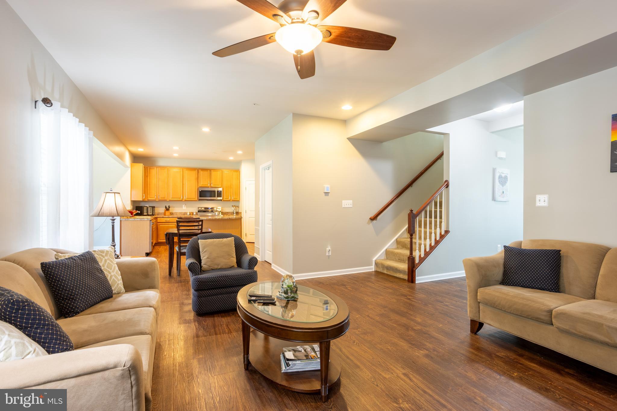 COOL SPRINGS - Residential