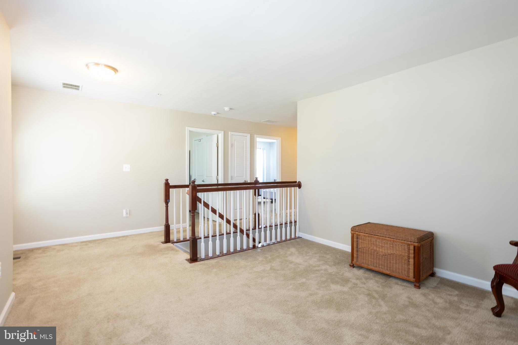 COOL SPRINGS - Residential