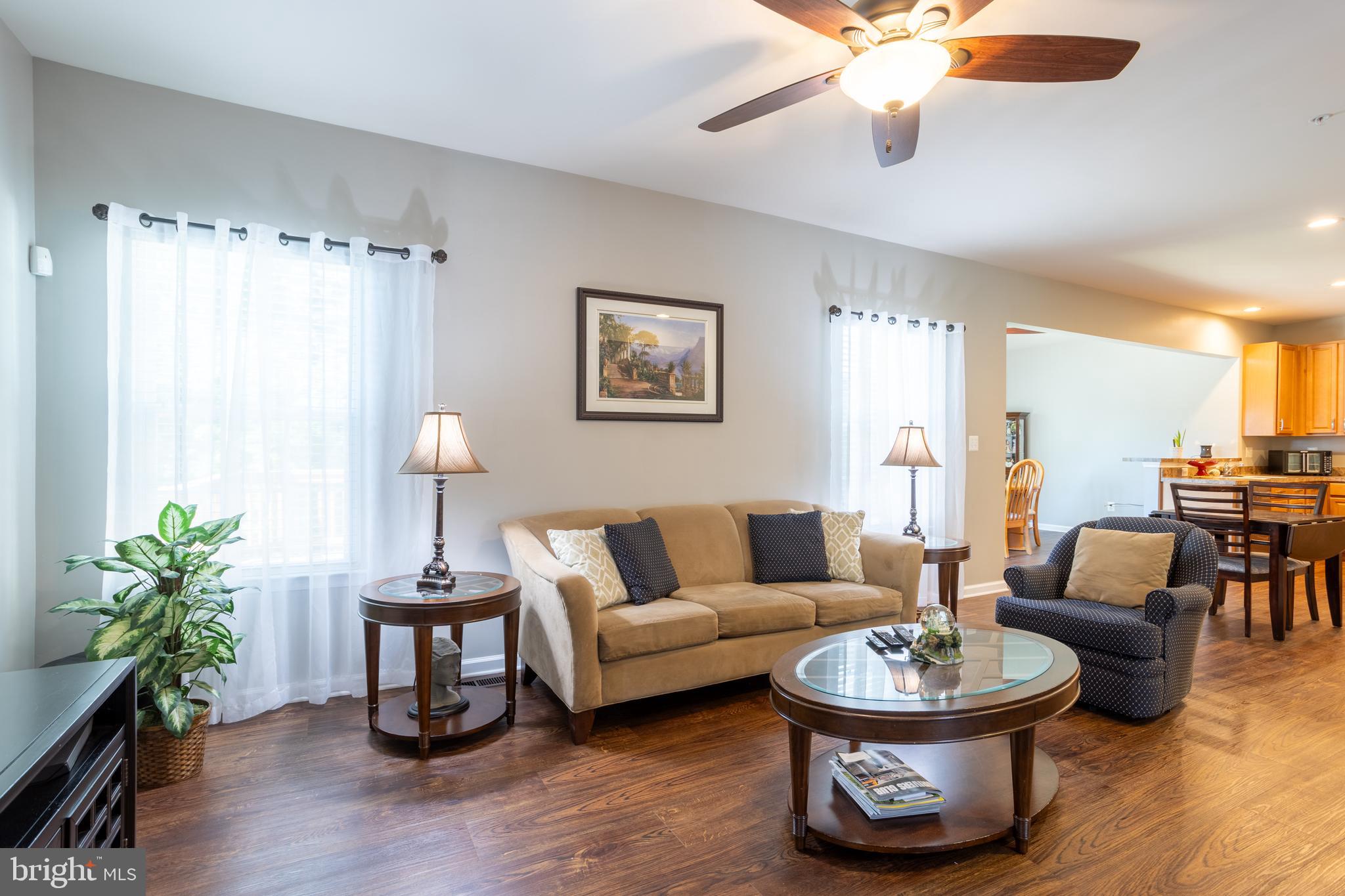 COOL SPRINGS - Residential