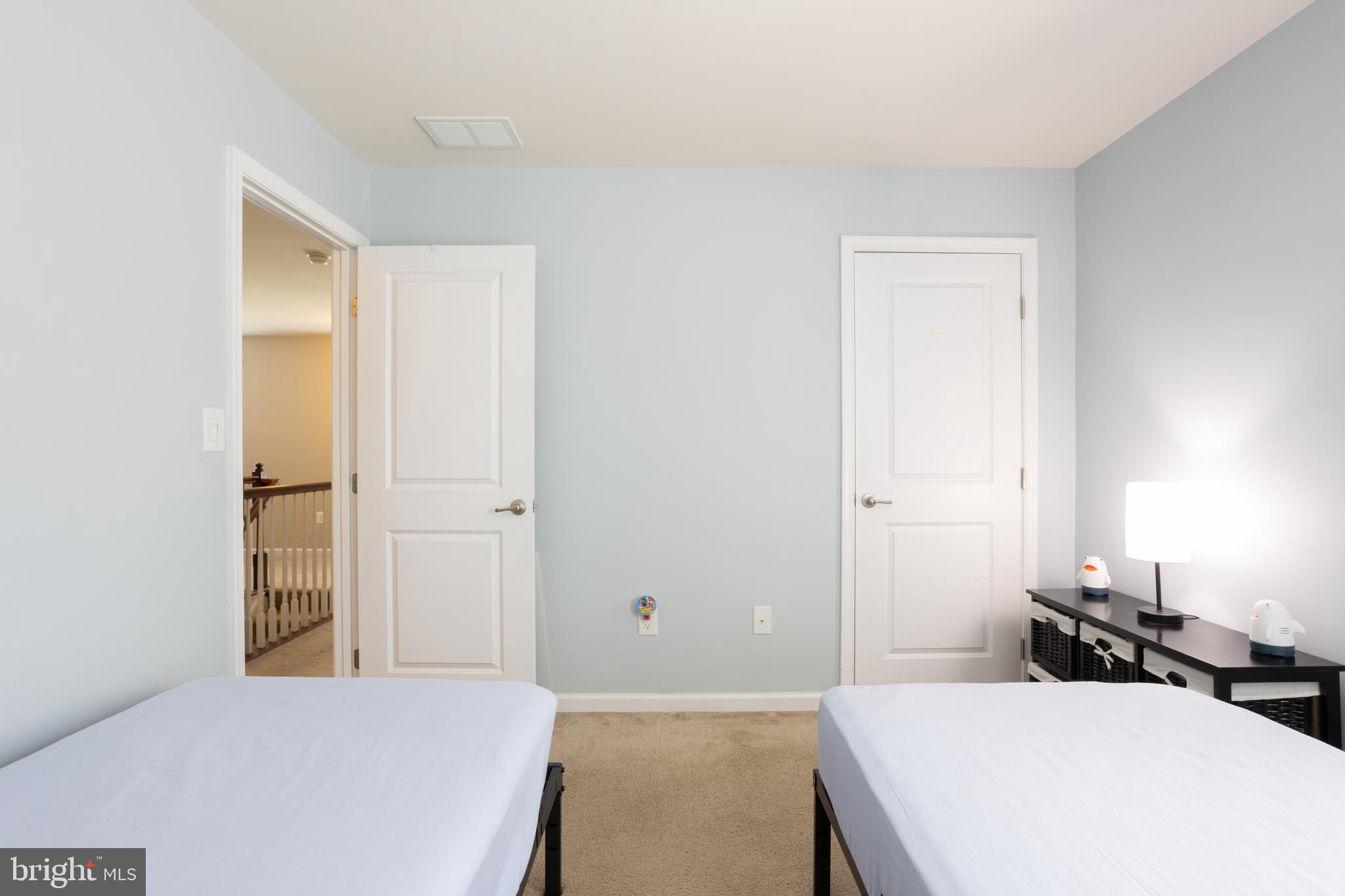 COOL SPRINGS - Residential