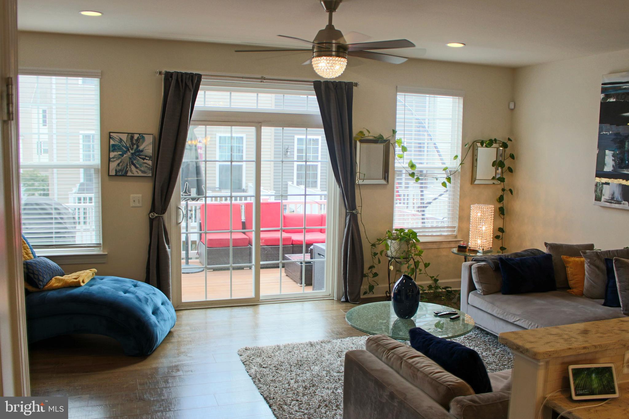 HERITAGE CROSSING - Residential