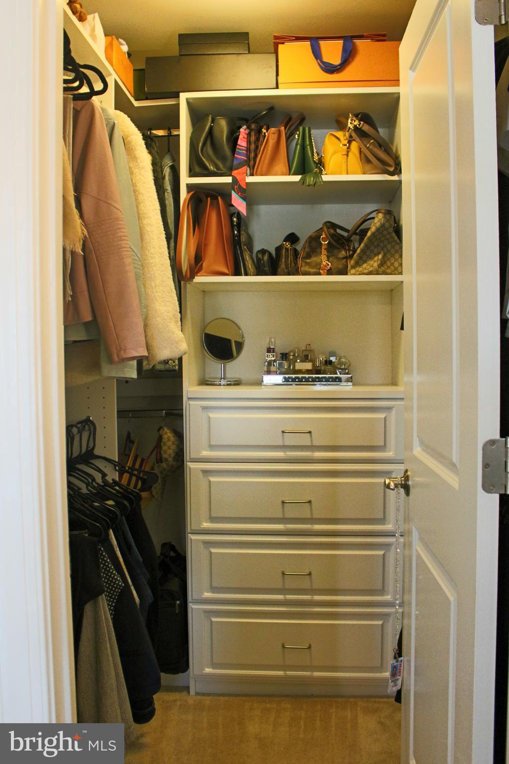 HERITAGE CROSSING - Residential