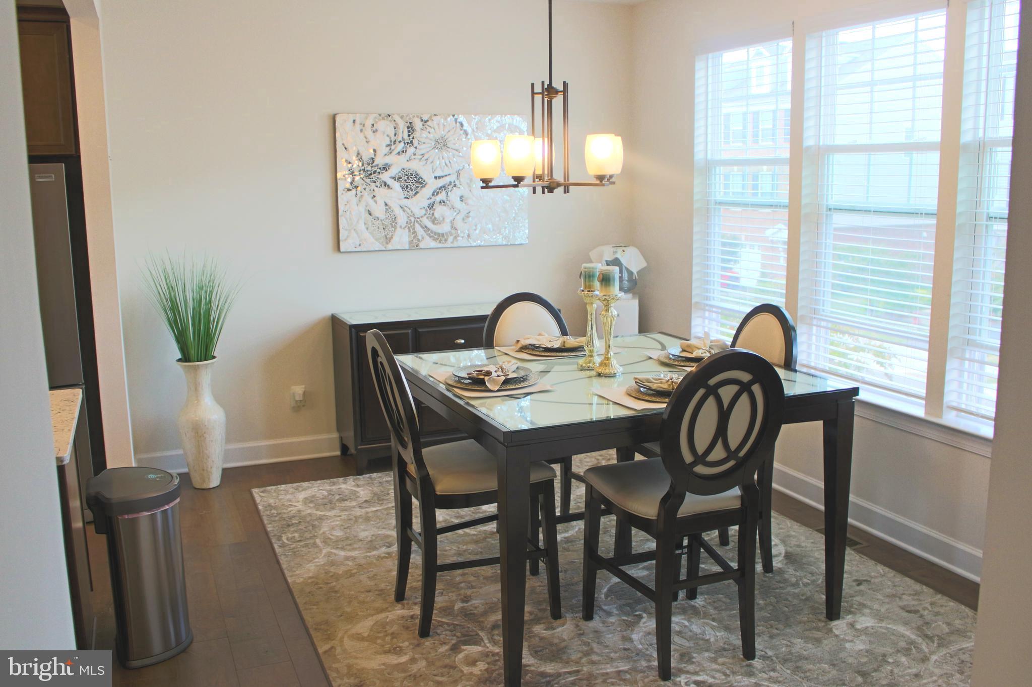 HERITAGE CROSSING - Residential