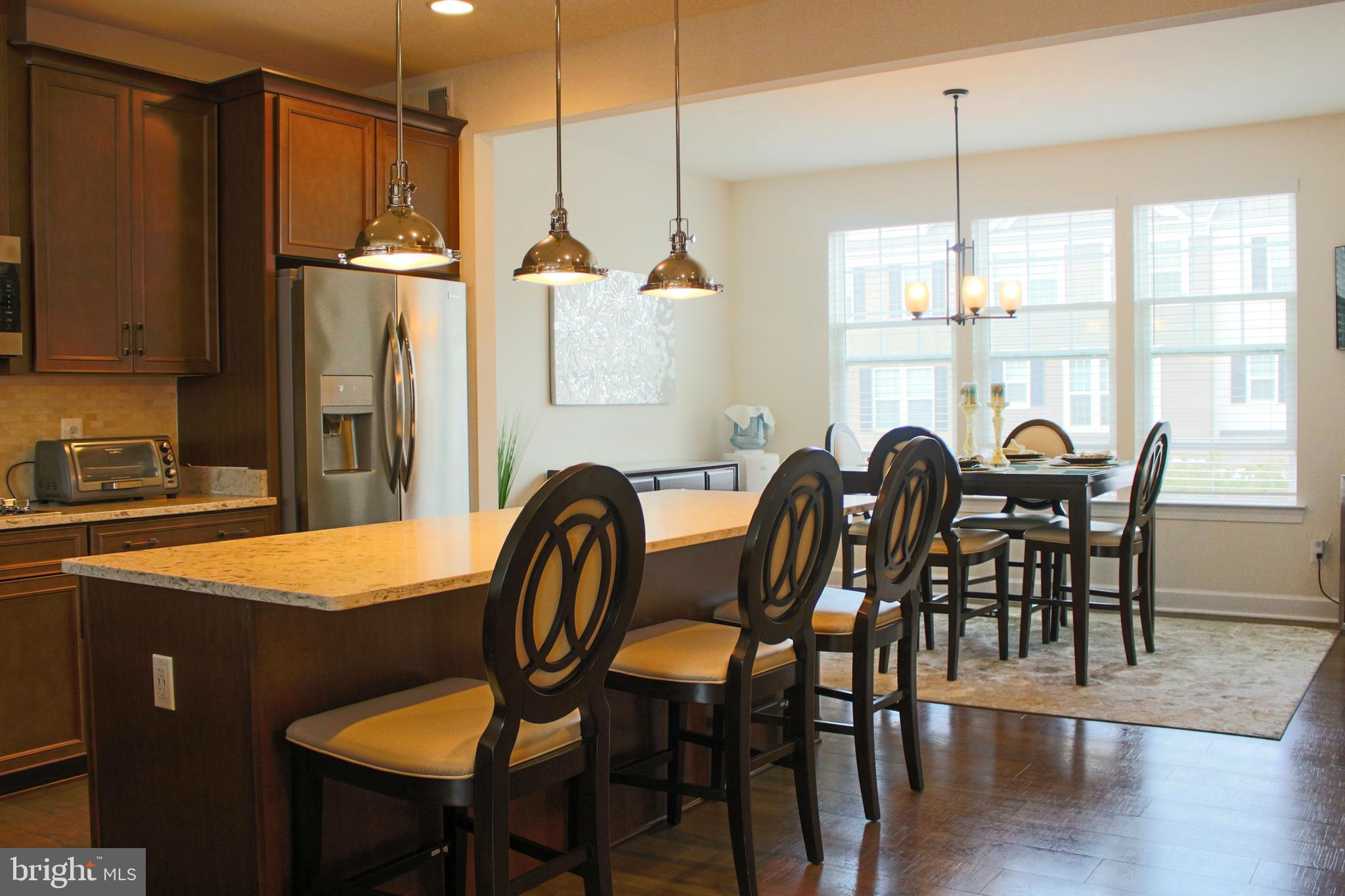 HERITAGE CROSSING - Residential