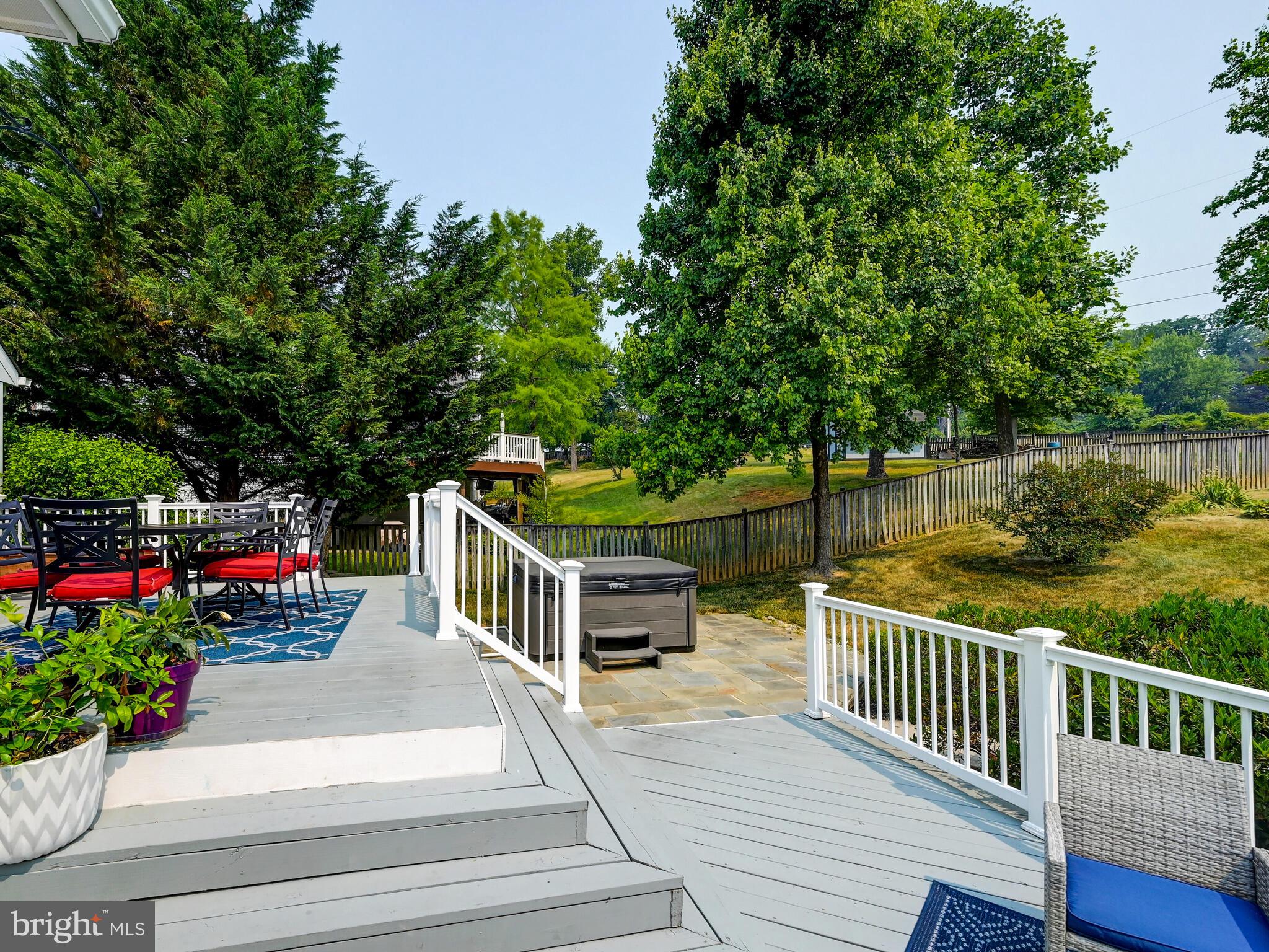 ILCHESTER WOODS - Residential