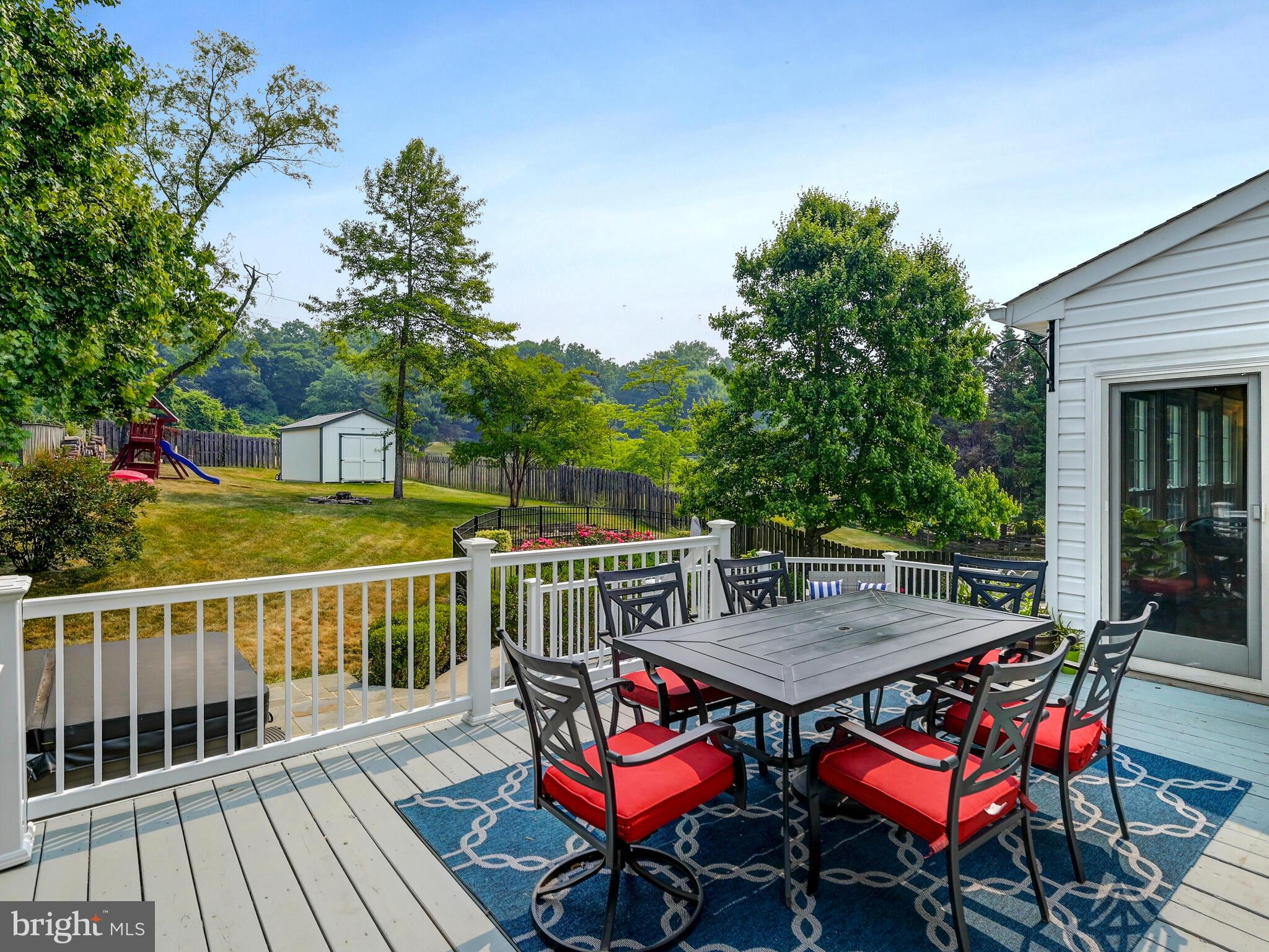 ILCHESTER WOODS - Residential