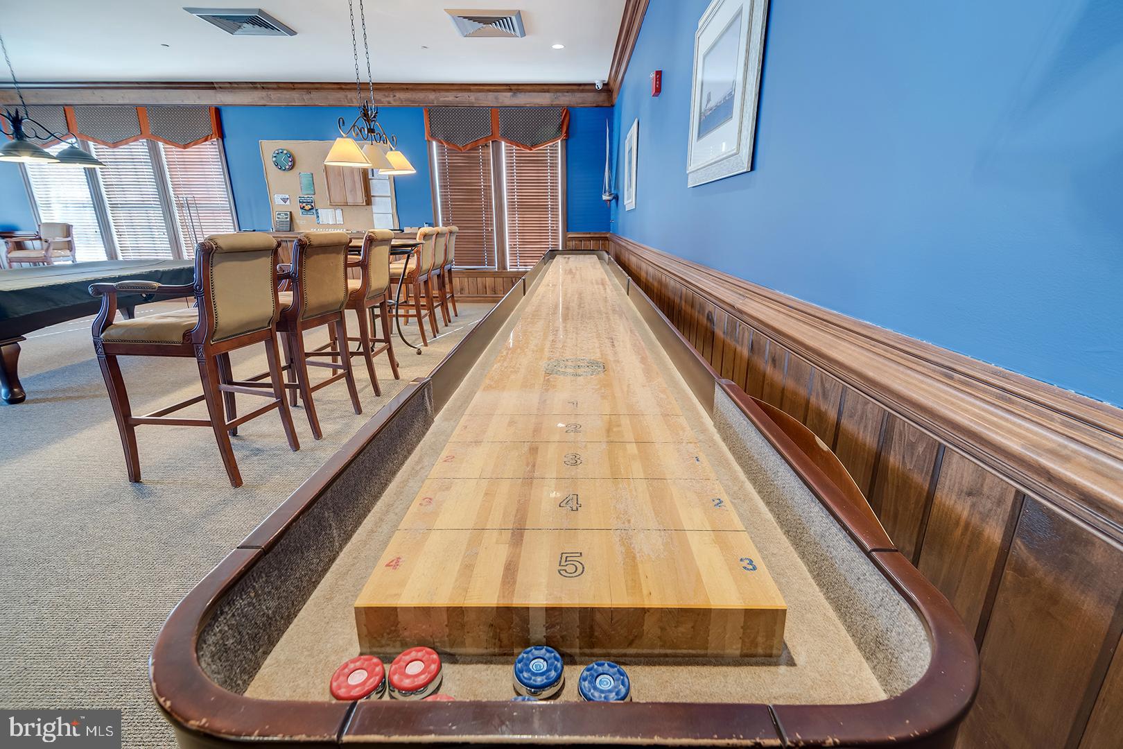 EASTON CLUB EAST - Residential