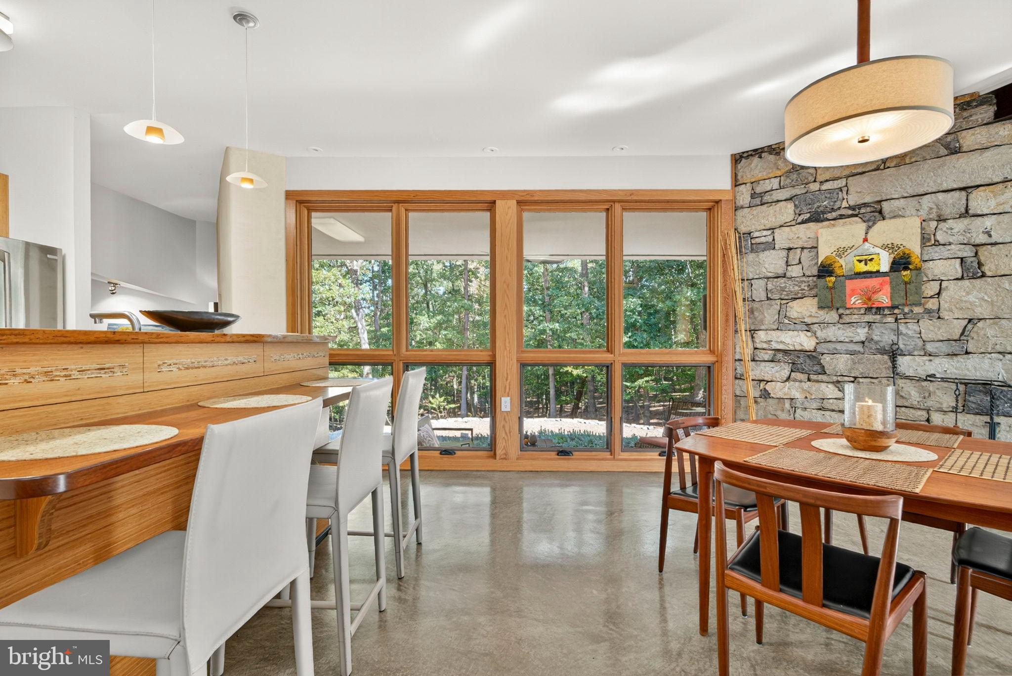 BROOMGRASS - Residential