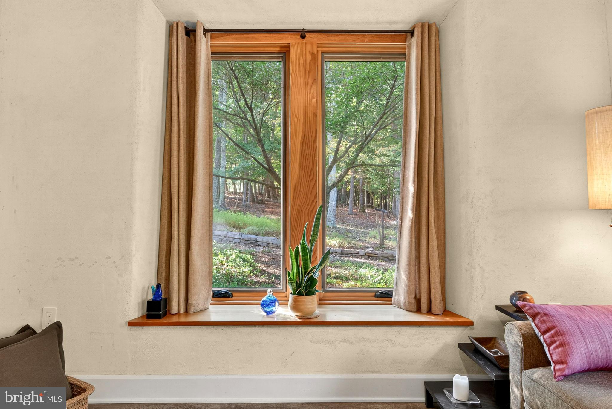 BROOMGRASS - Residential