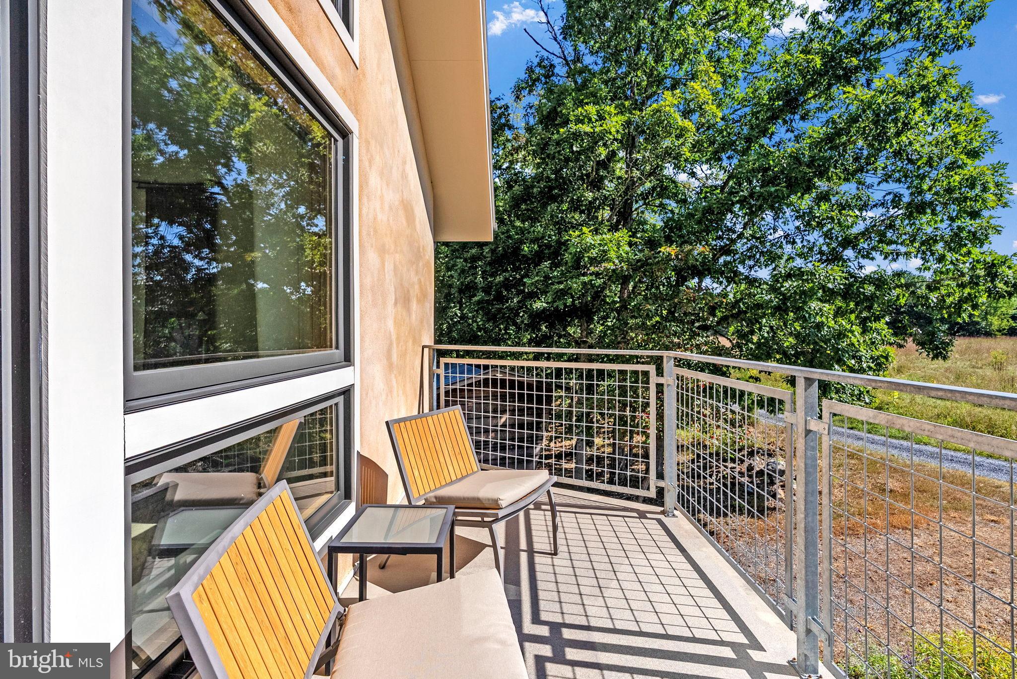 BROOMGRASS - Residential