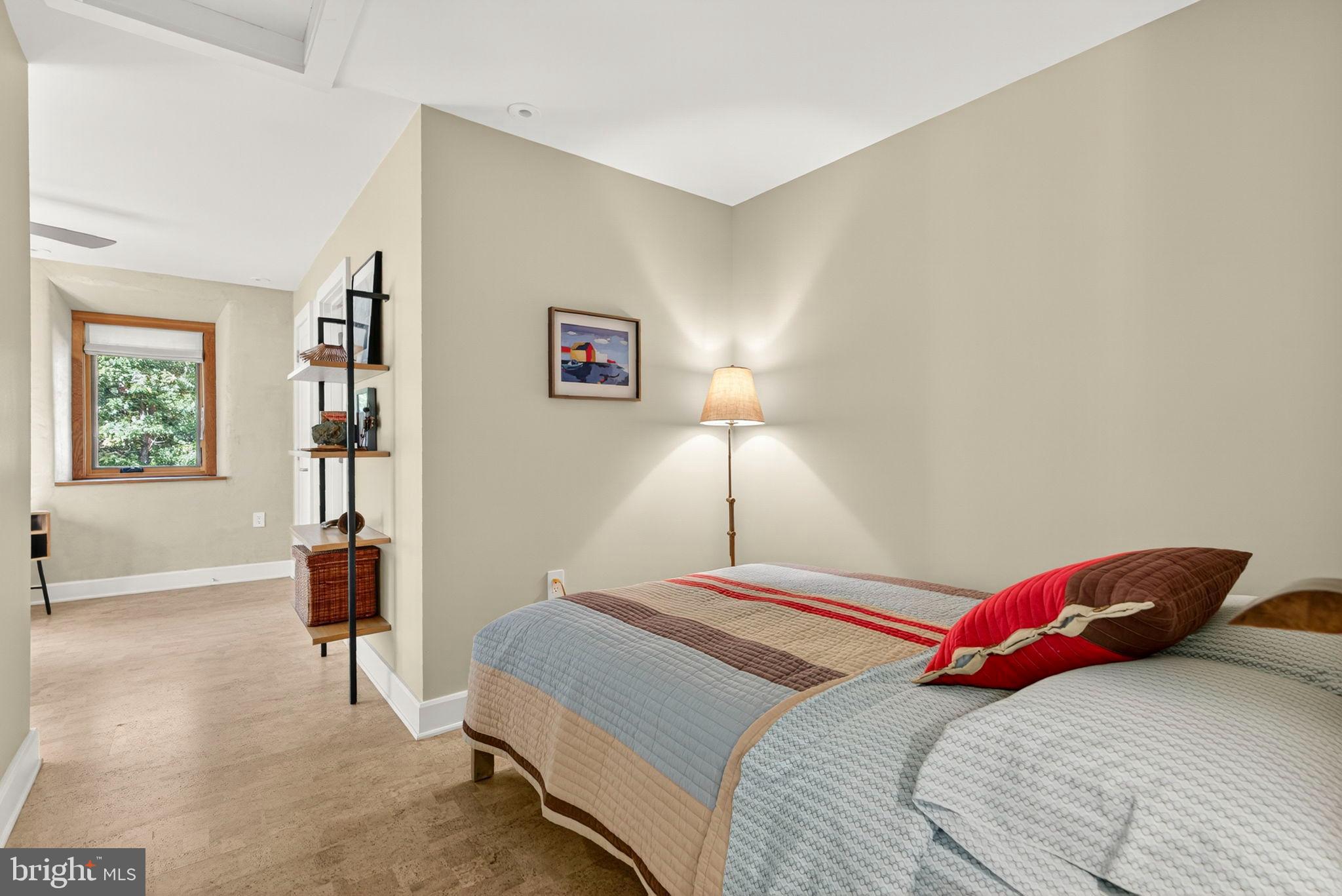 BROOMGRASS - Residential