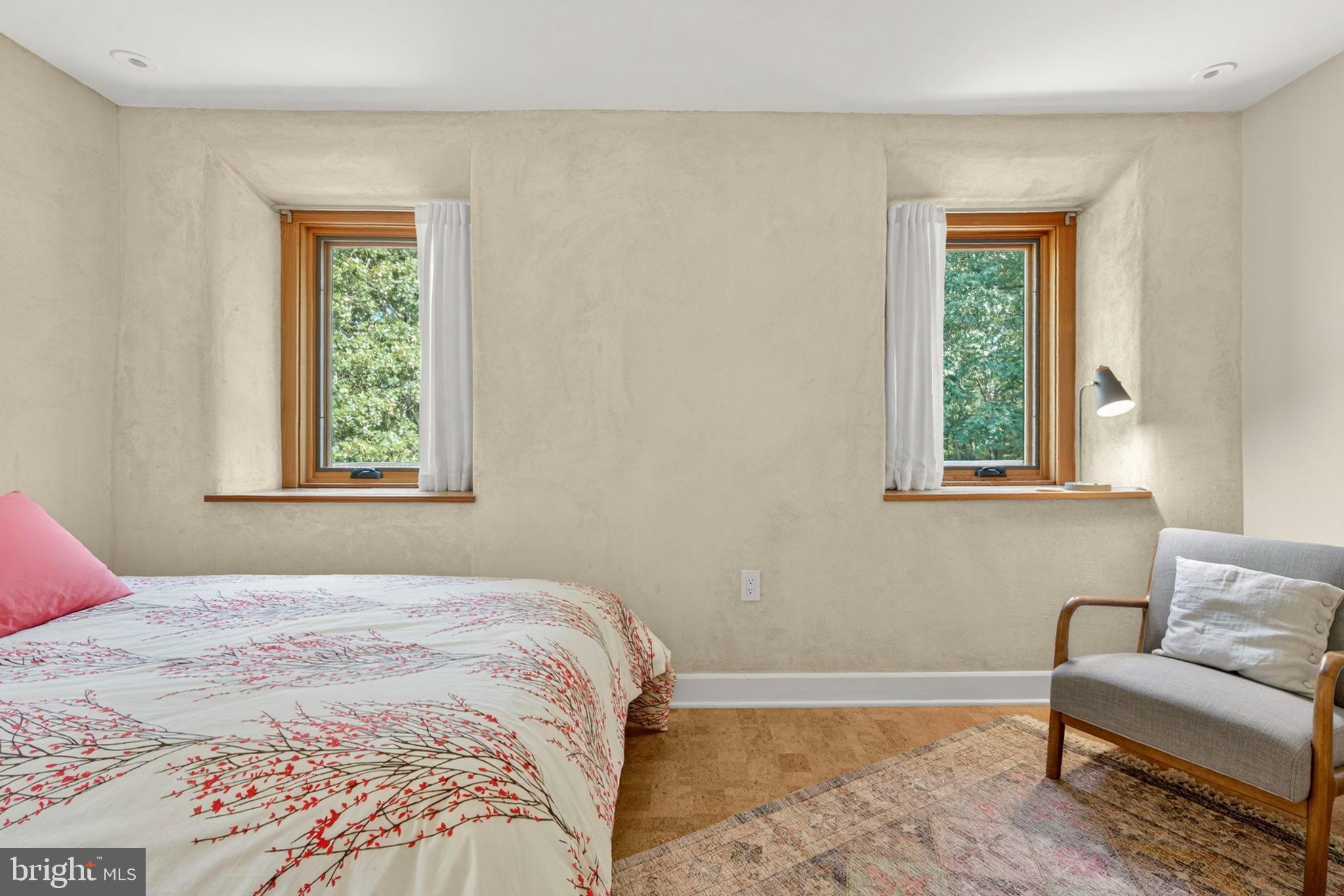 BROOMGRASS - Residential