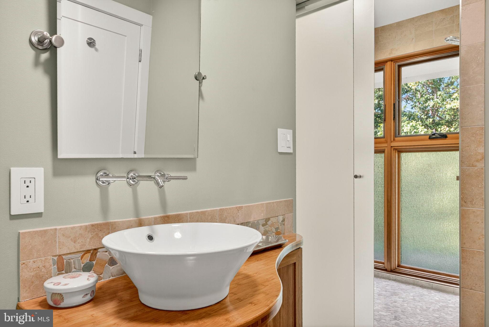 BROOMGRASS - Residential