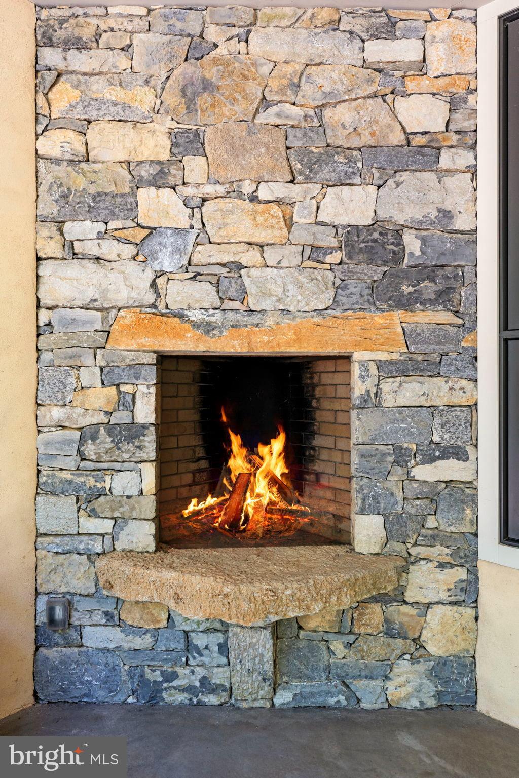 BROOMGRASS - Residential