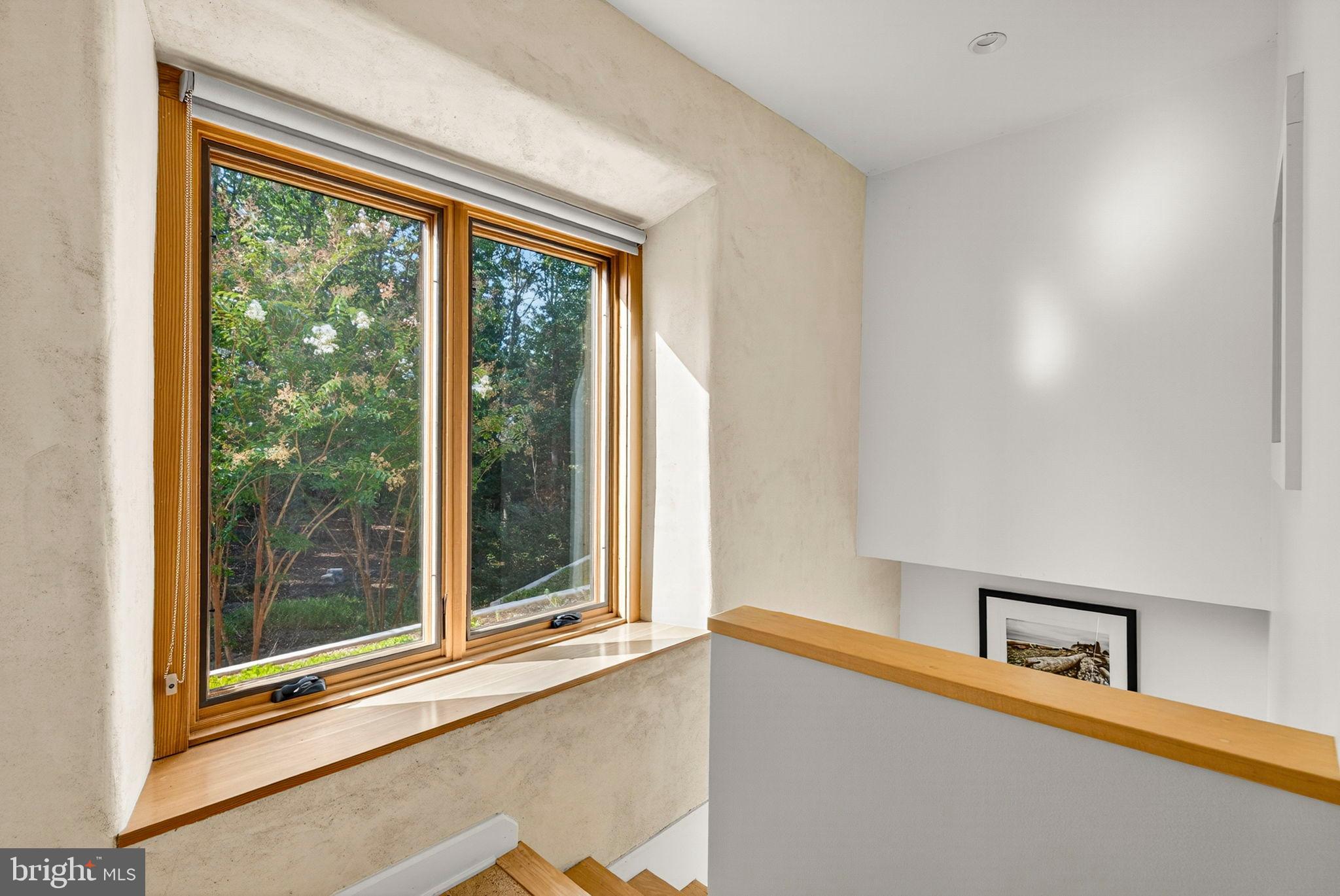 BROOMGRASS - Residential