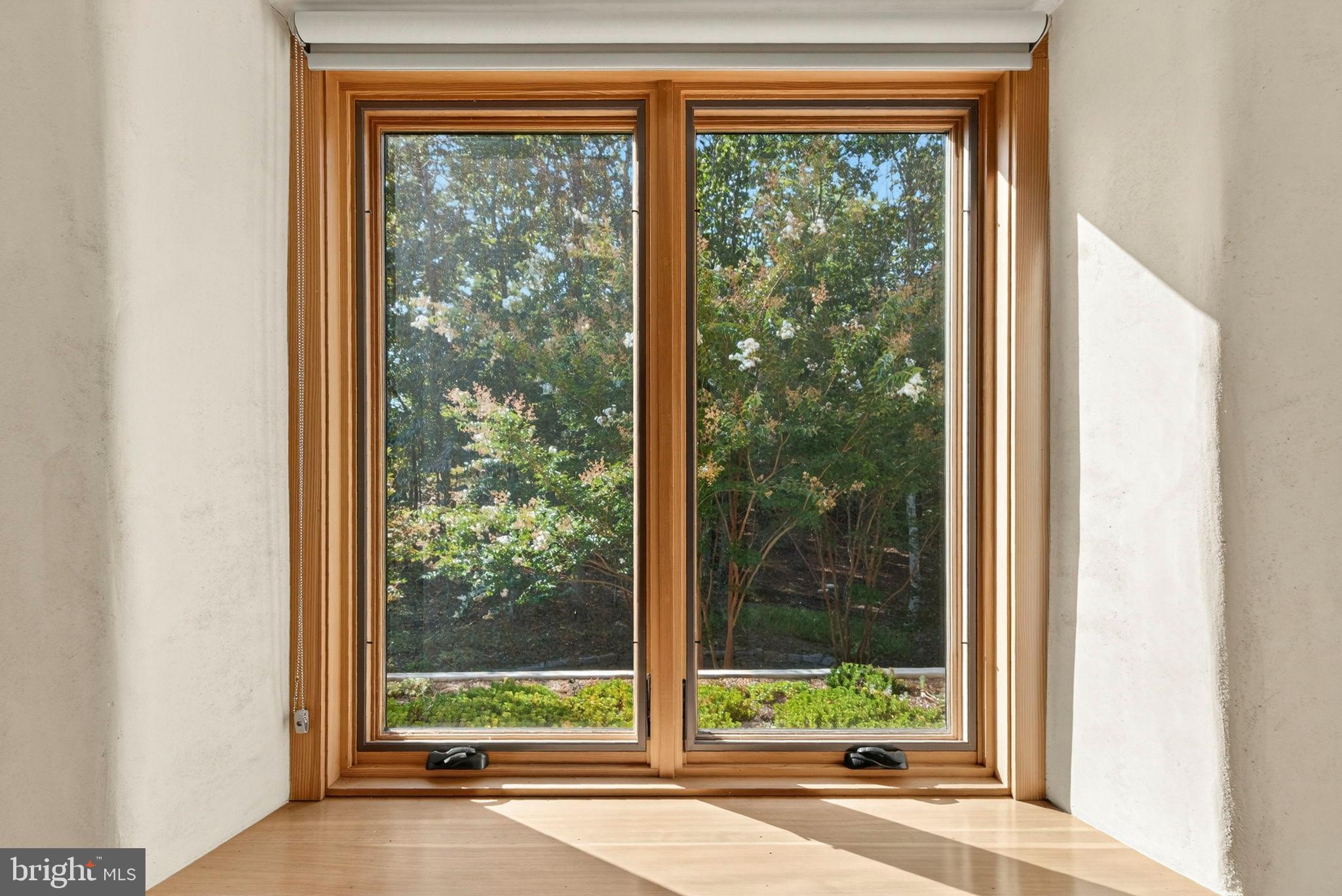 BROOMGRASS - Residential