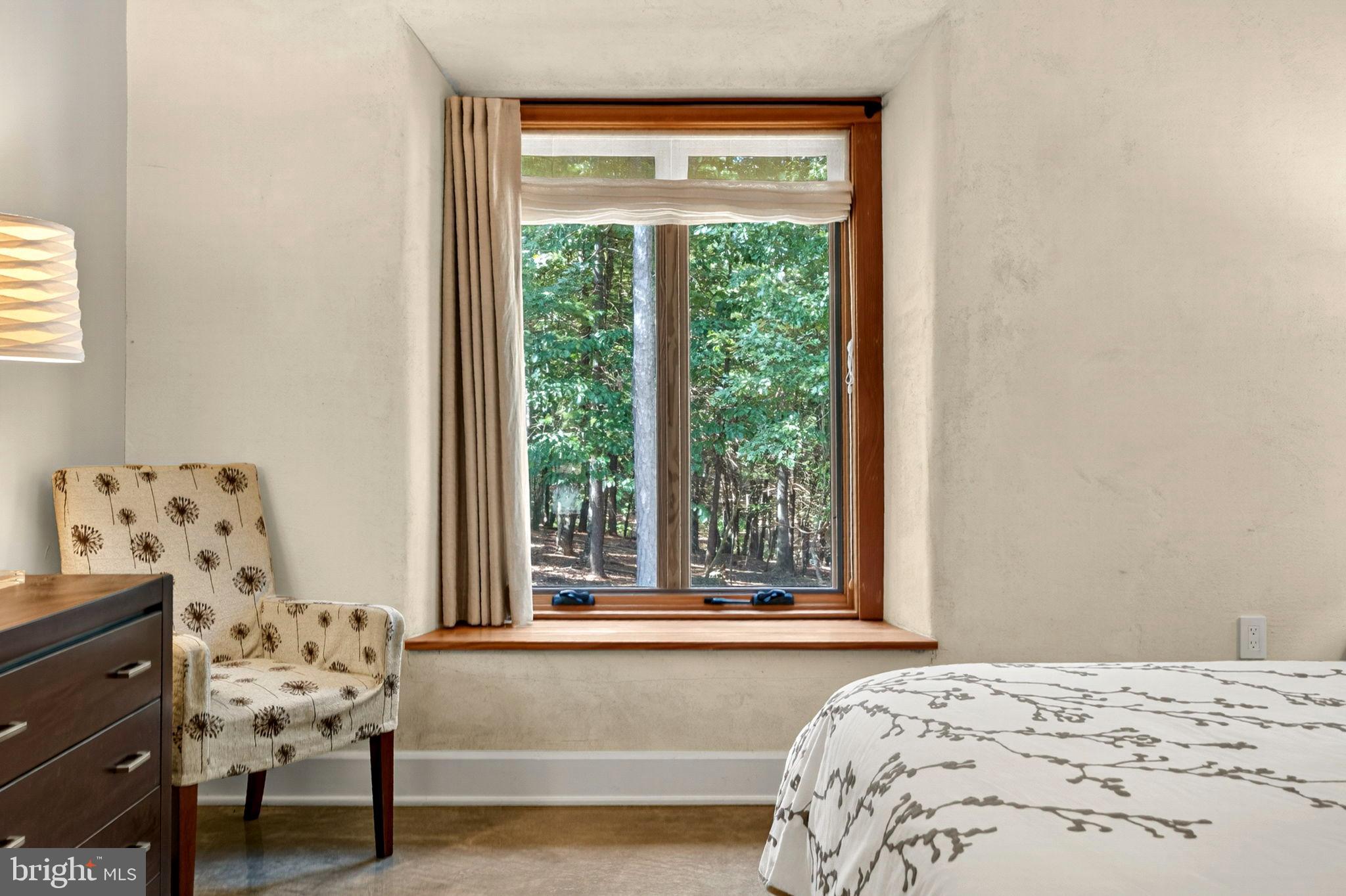 BROOMGRASS - Residential