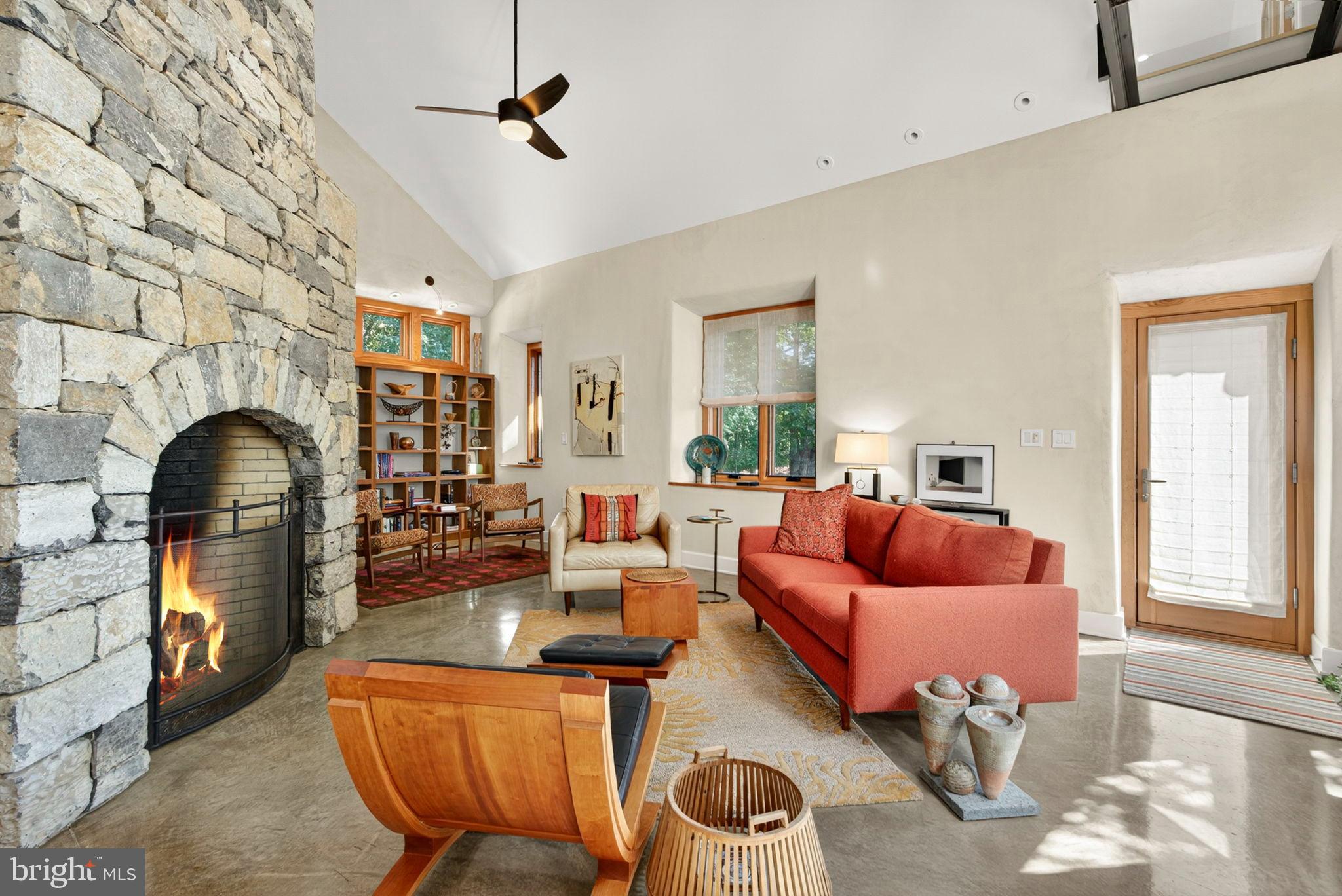 BROOMGRASS - Residential