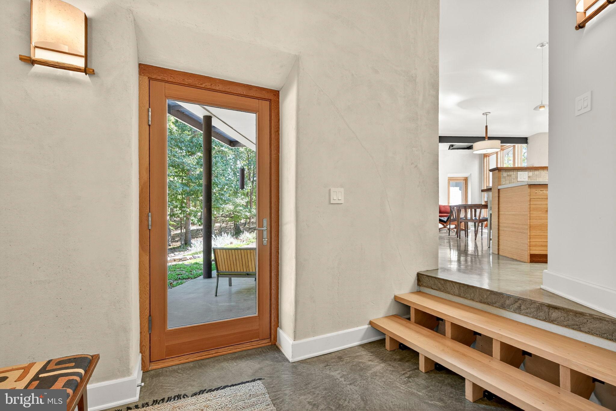 BROOMGRASS - Residential