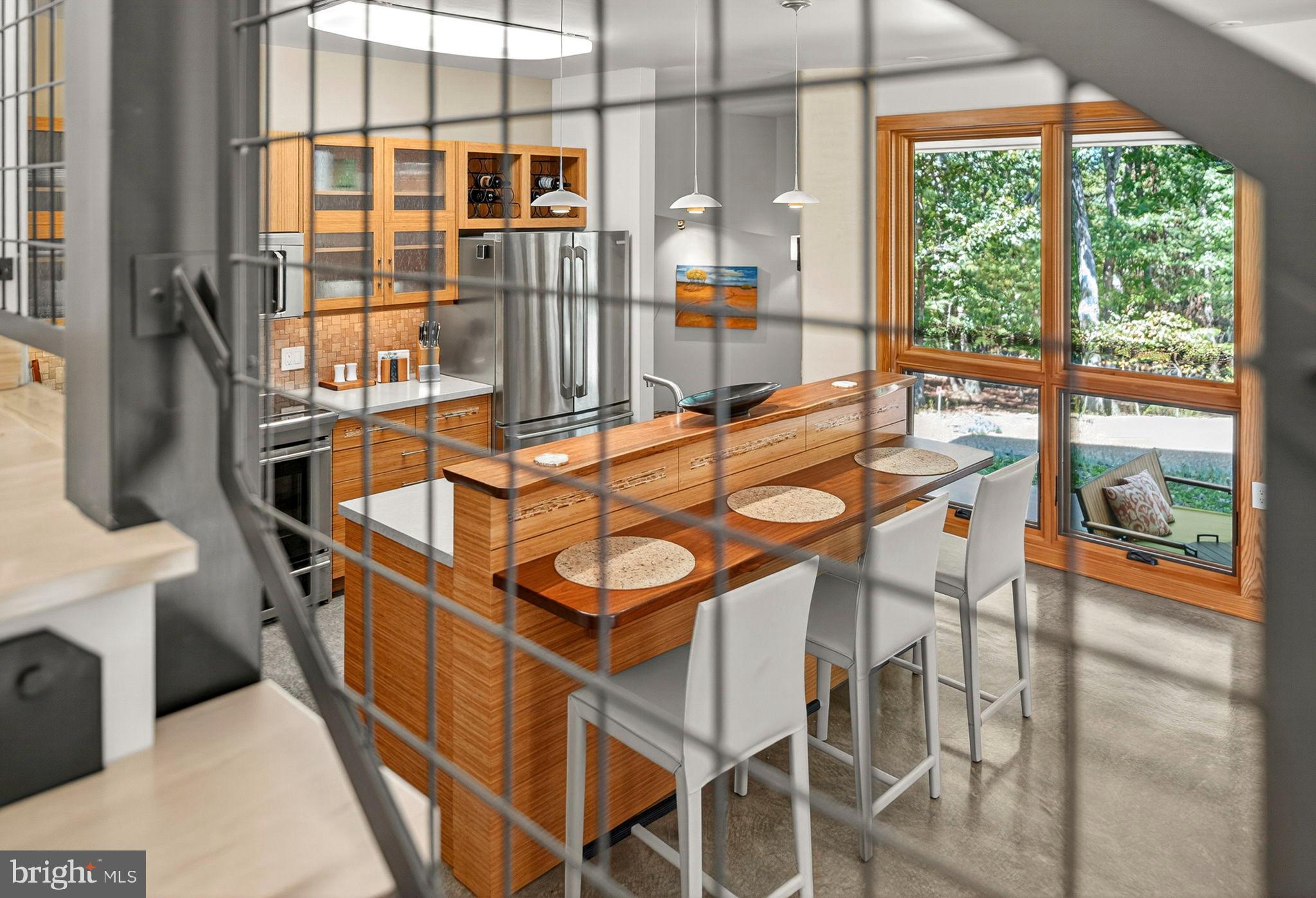 BROOMGRASS - Residential