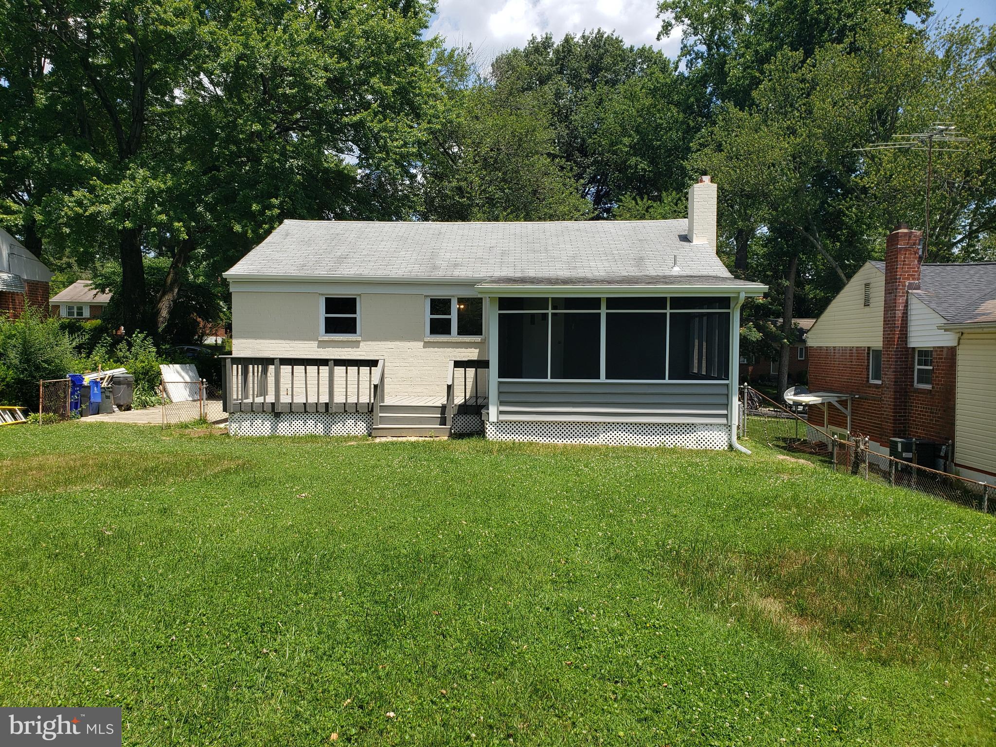 WHEATON WOODS - Residential Lease