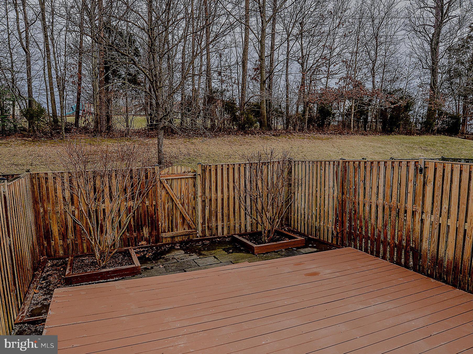 CROFTON COMMONS - Residential