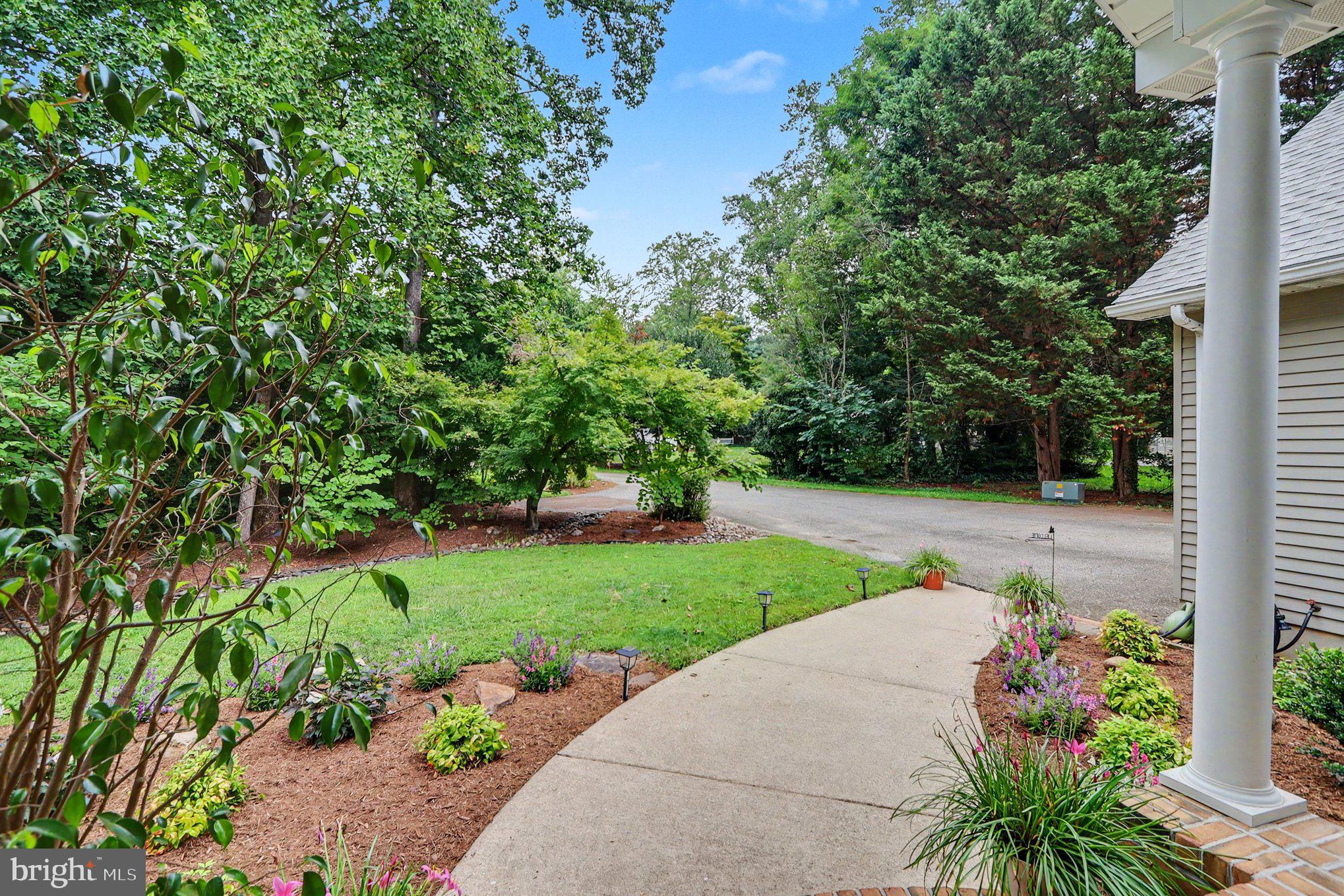 1404 STOCKTON COURT