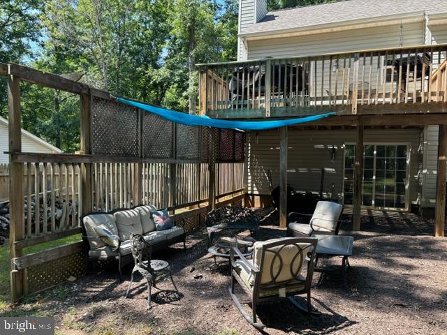 HIDDEN LAKE - Residential