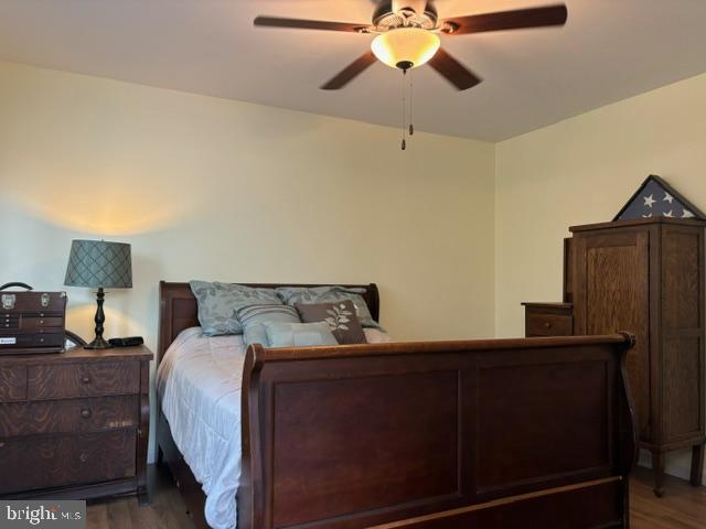 HIDDEN LAKE - Residential