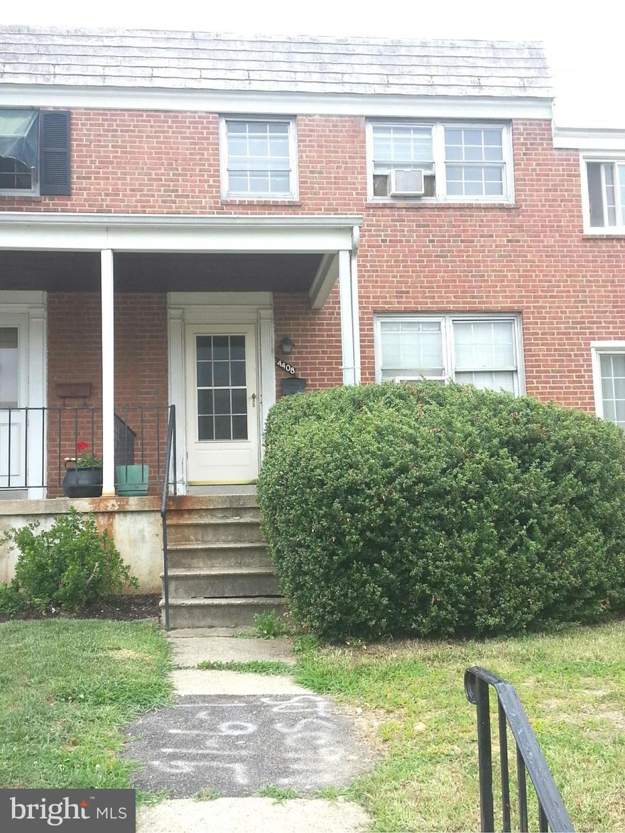 This home is ready for a new owner! Investors add this to your portfolio, ARV is good! this 2 bedroom home has 2 levels of living, hardwood floors throughout, forced heat, covered front and rear porch. This home has good structures, but it needs some TLC.  property has new front and rear doors. This property is close to I-95, I-895 and not to far from Downtown. Own this property for less than rent