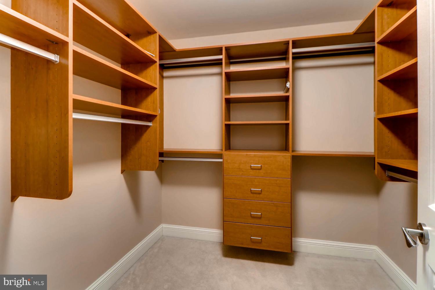 THE RITZ-CARLTON RESIDENCES - Residential Lease