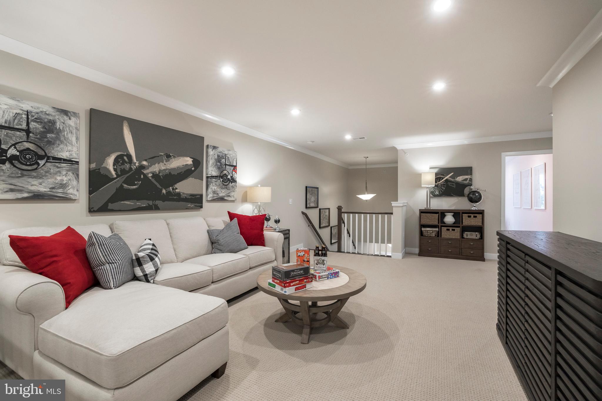 YARDLEY WOODS - Residential