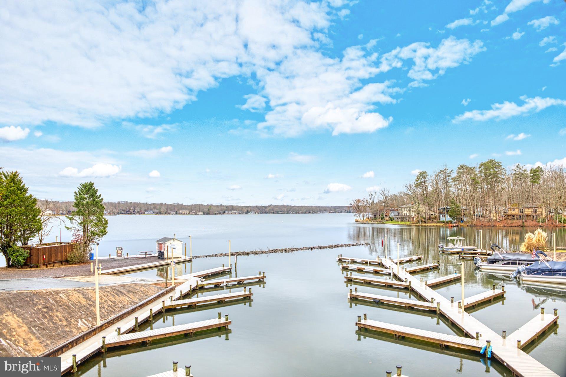 LAKE OF THE WOODS - Residential