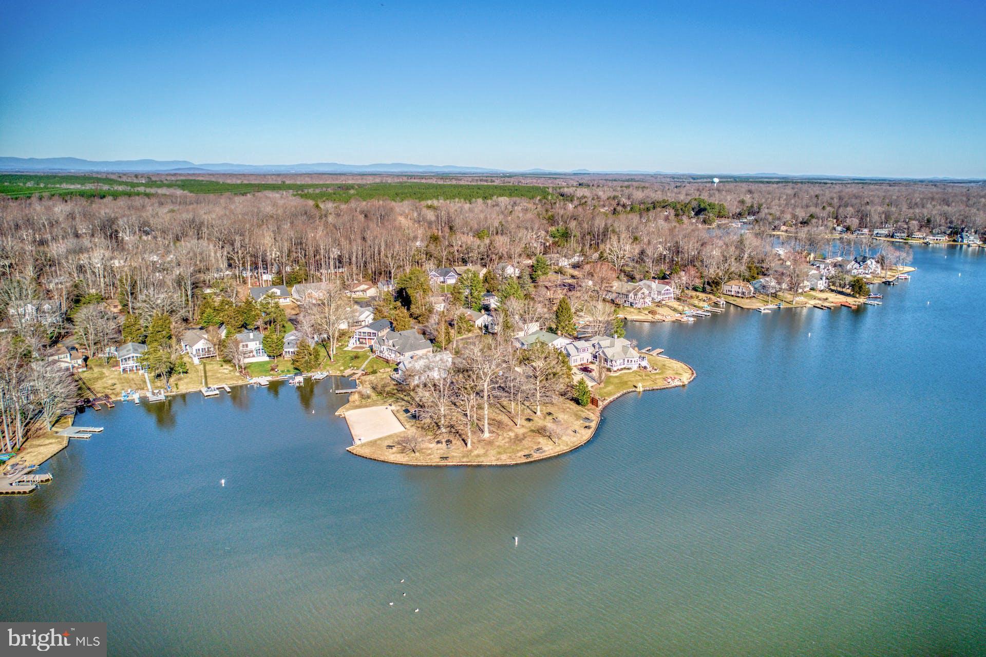 LAKE OF THE WOODS - Residential