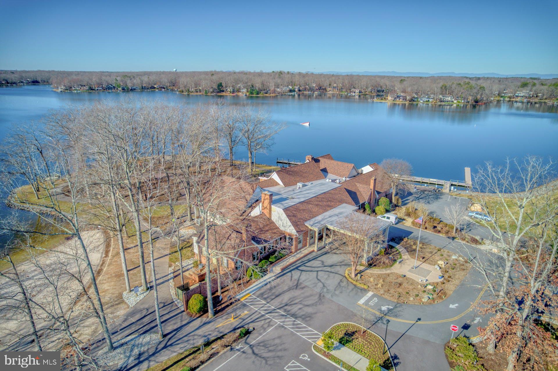 LAKE OF THE WOODS - Residential