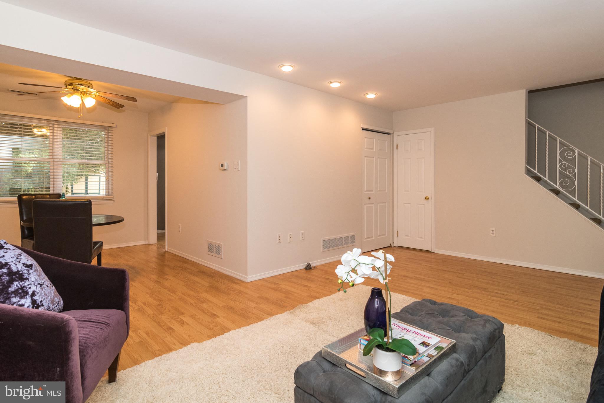 SAW MILL VALLEY - Residential