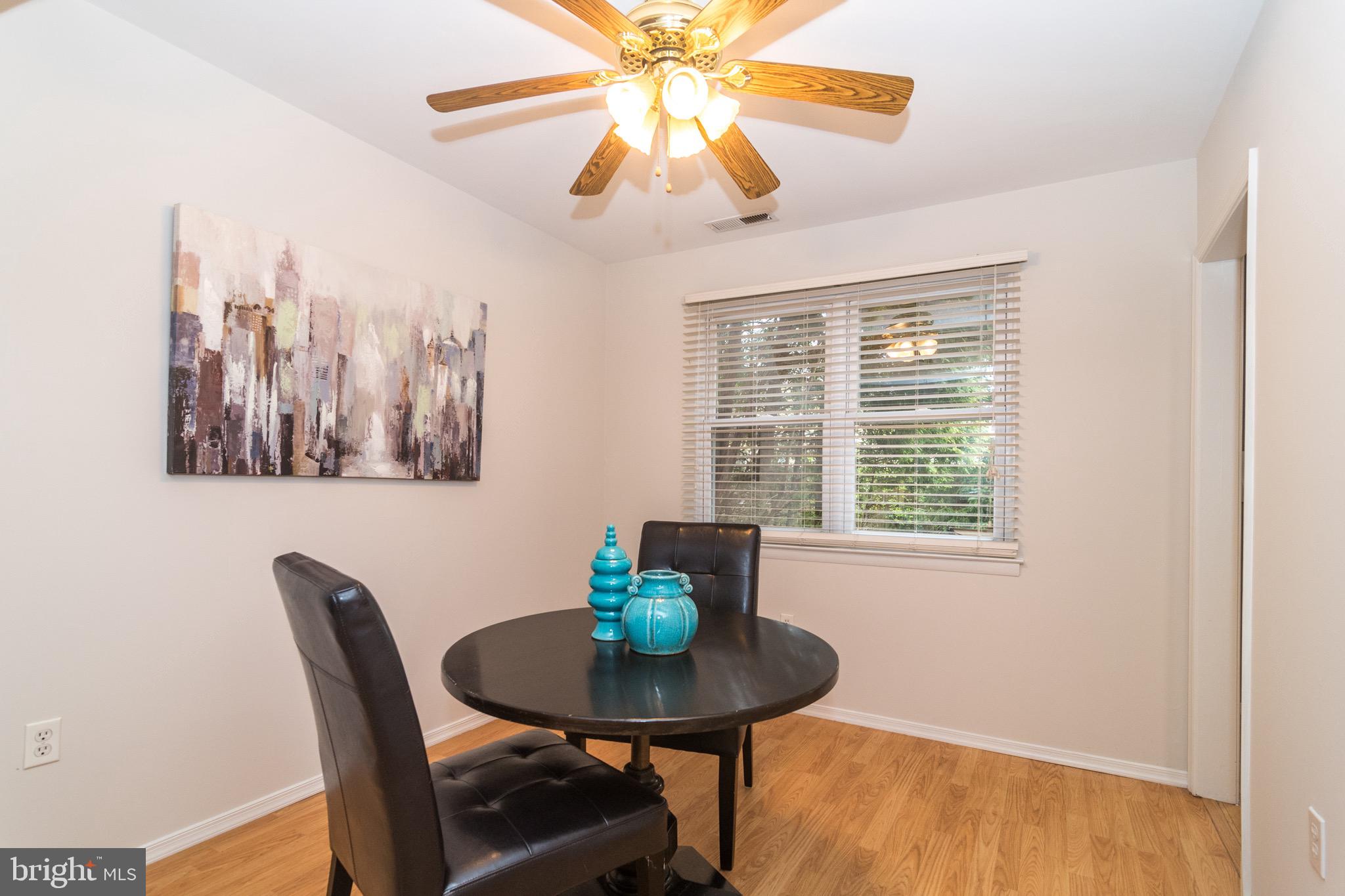 SAW MILL VALLEY - Residential