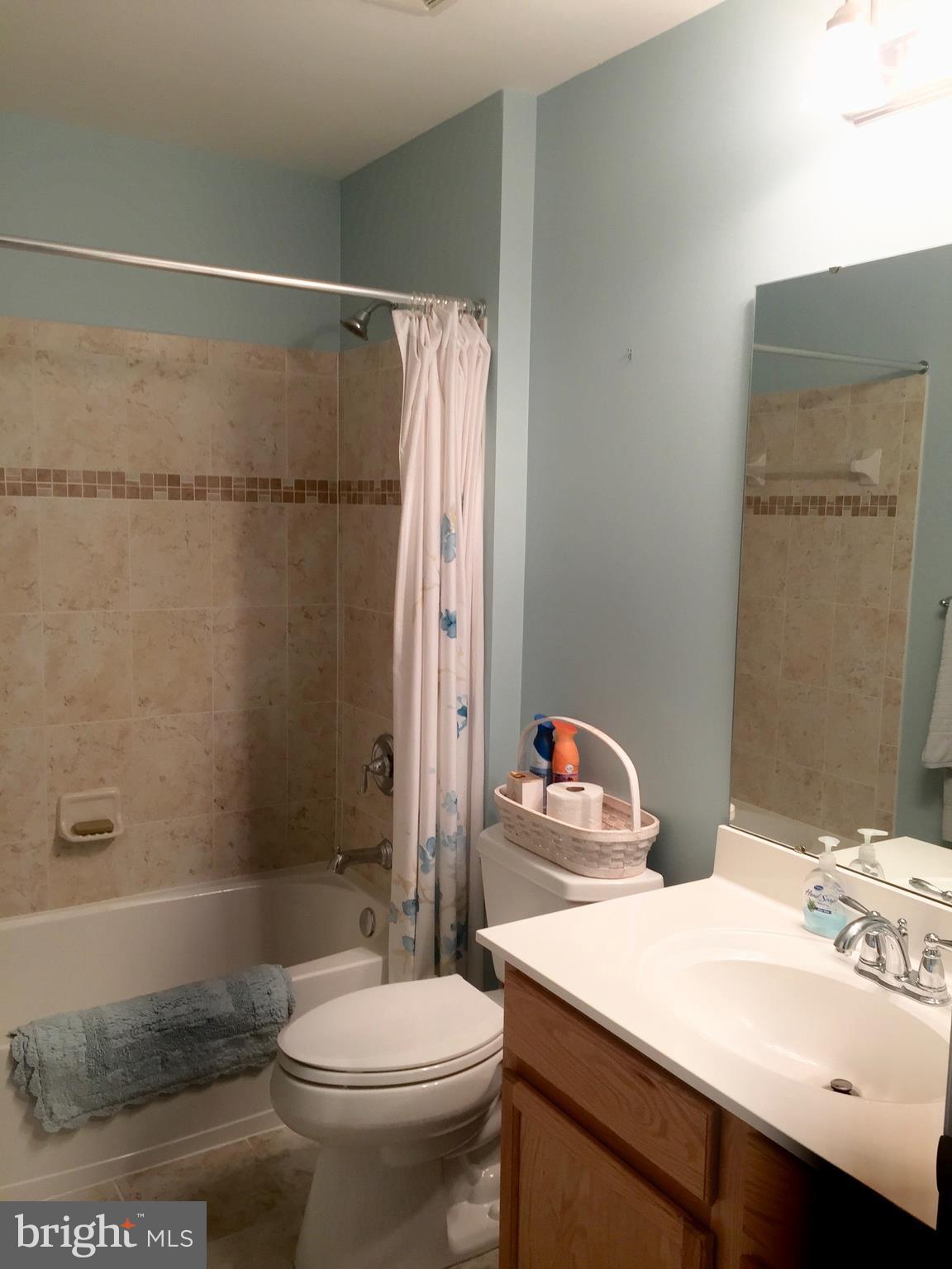 MONMOUTH MEADOWS - Residential Lease