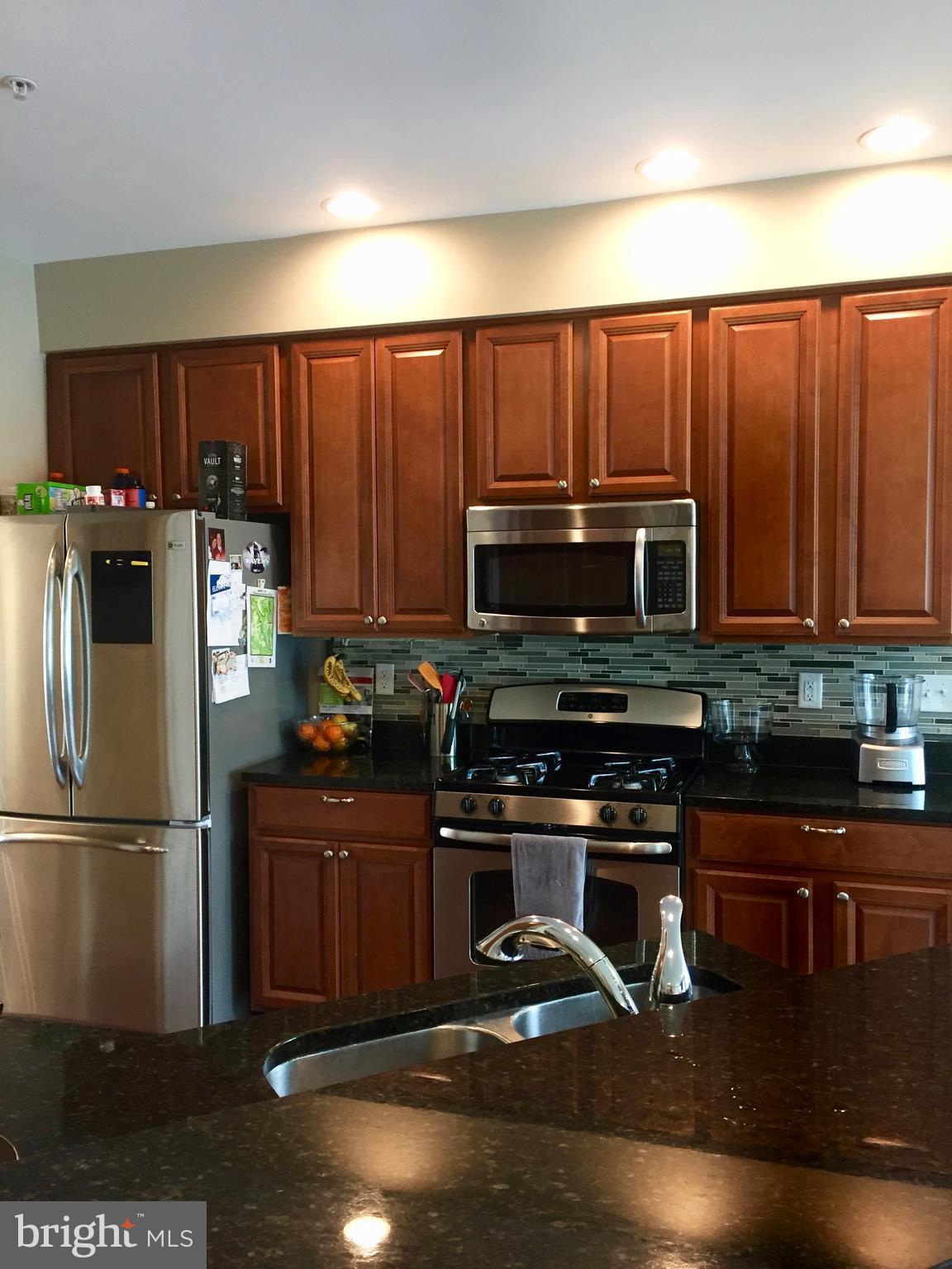 MONMOUTH MEADOWS - Residential Lease