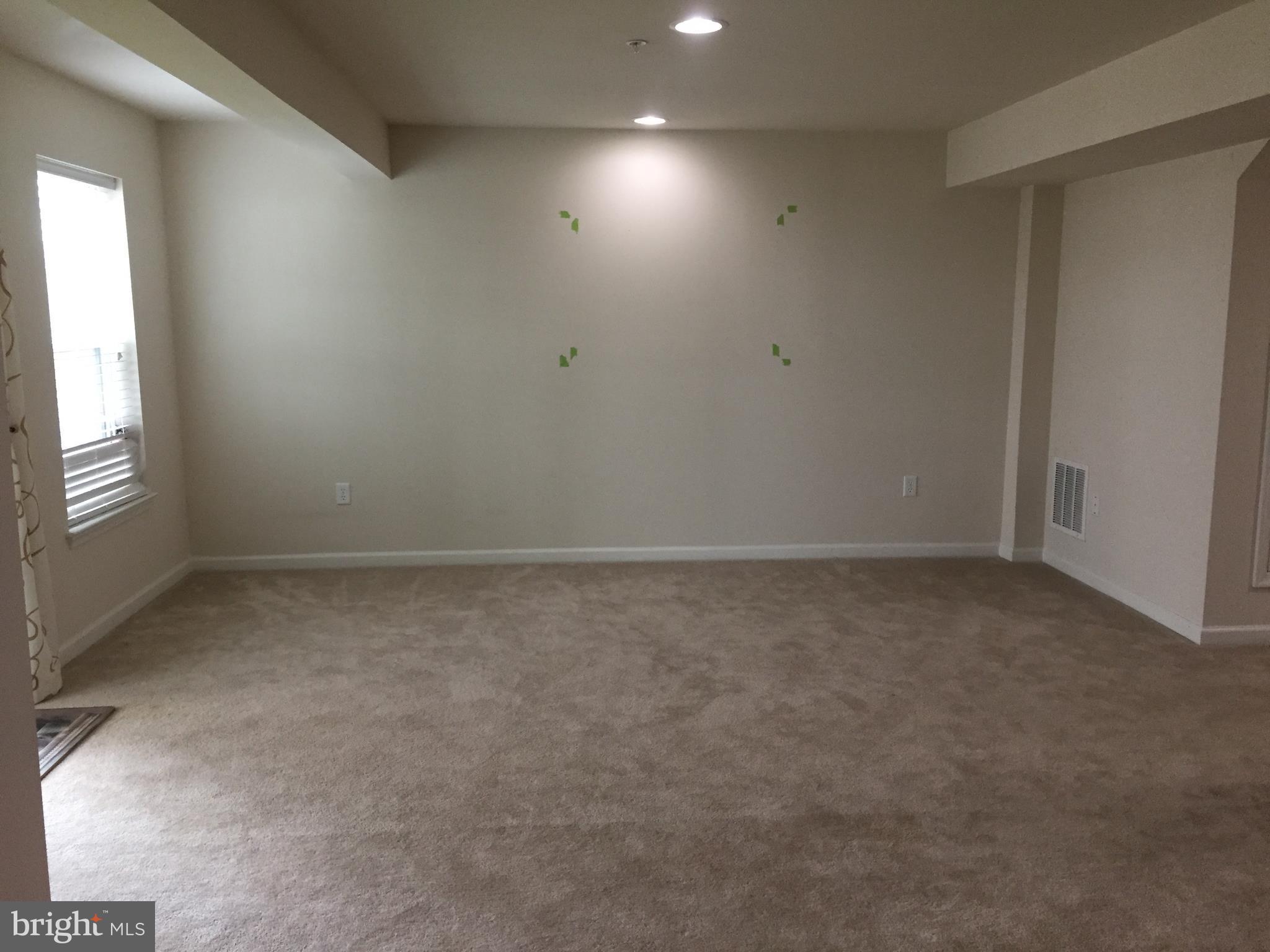 MONMOUTH MEADOWS - Residential Lease