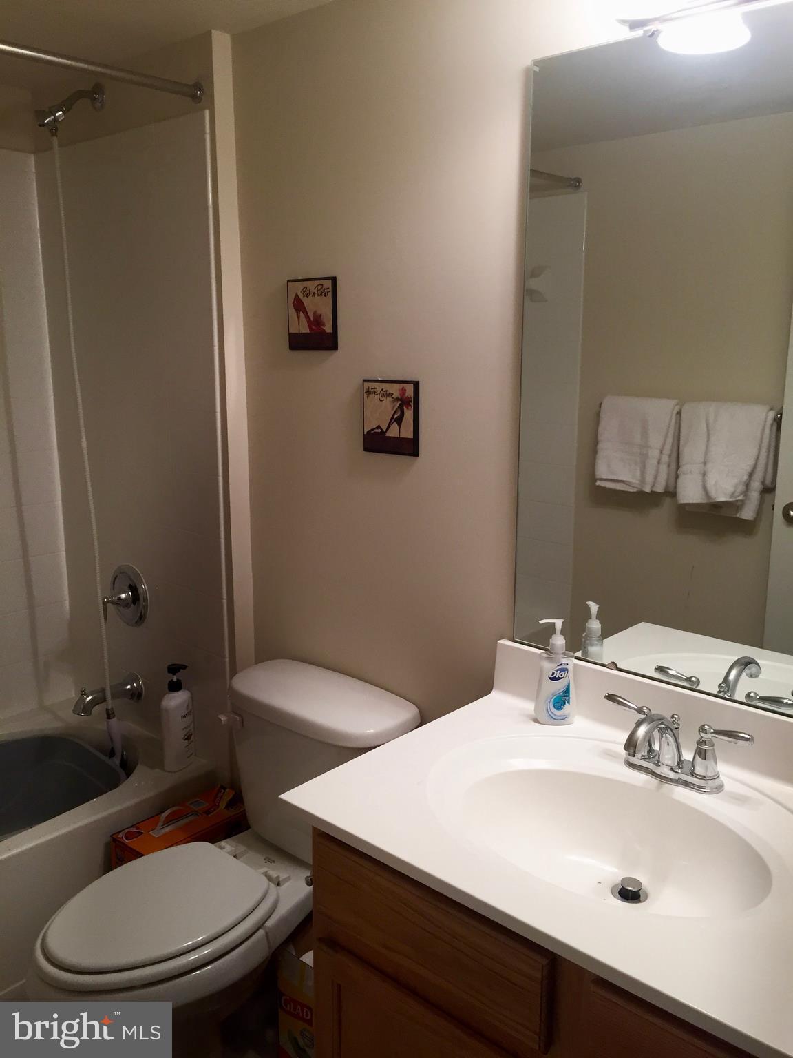 MONMOUTH MEADOWS - Residential Lease