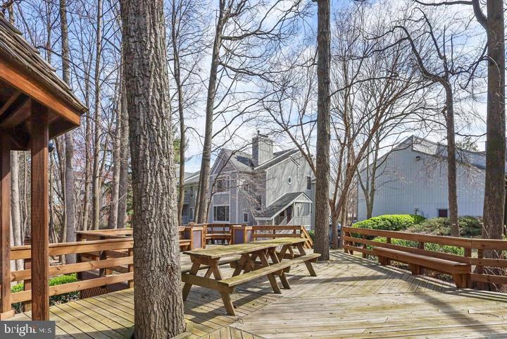 HUNTERS CROSSING - Residential Lease