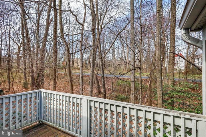 HUNTERS CROSSING - Residential Lease