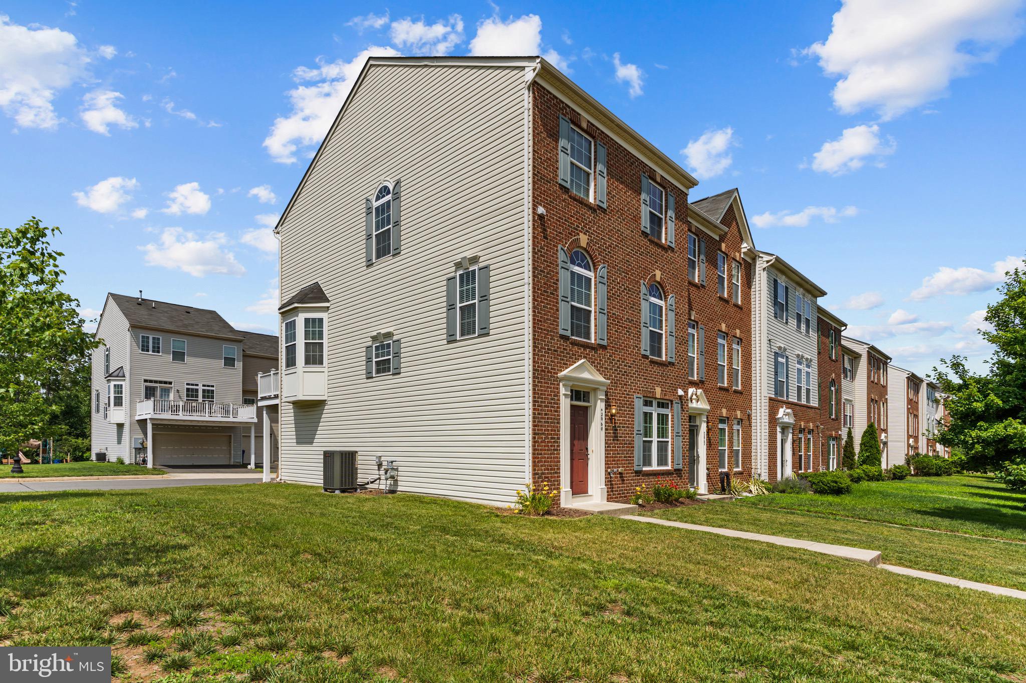 42960 SPYDER PLACE