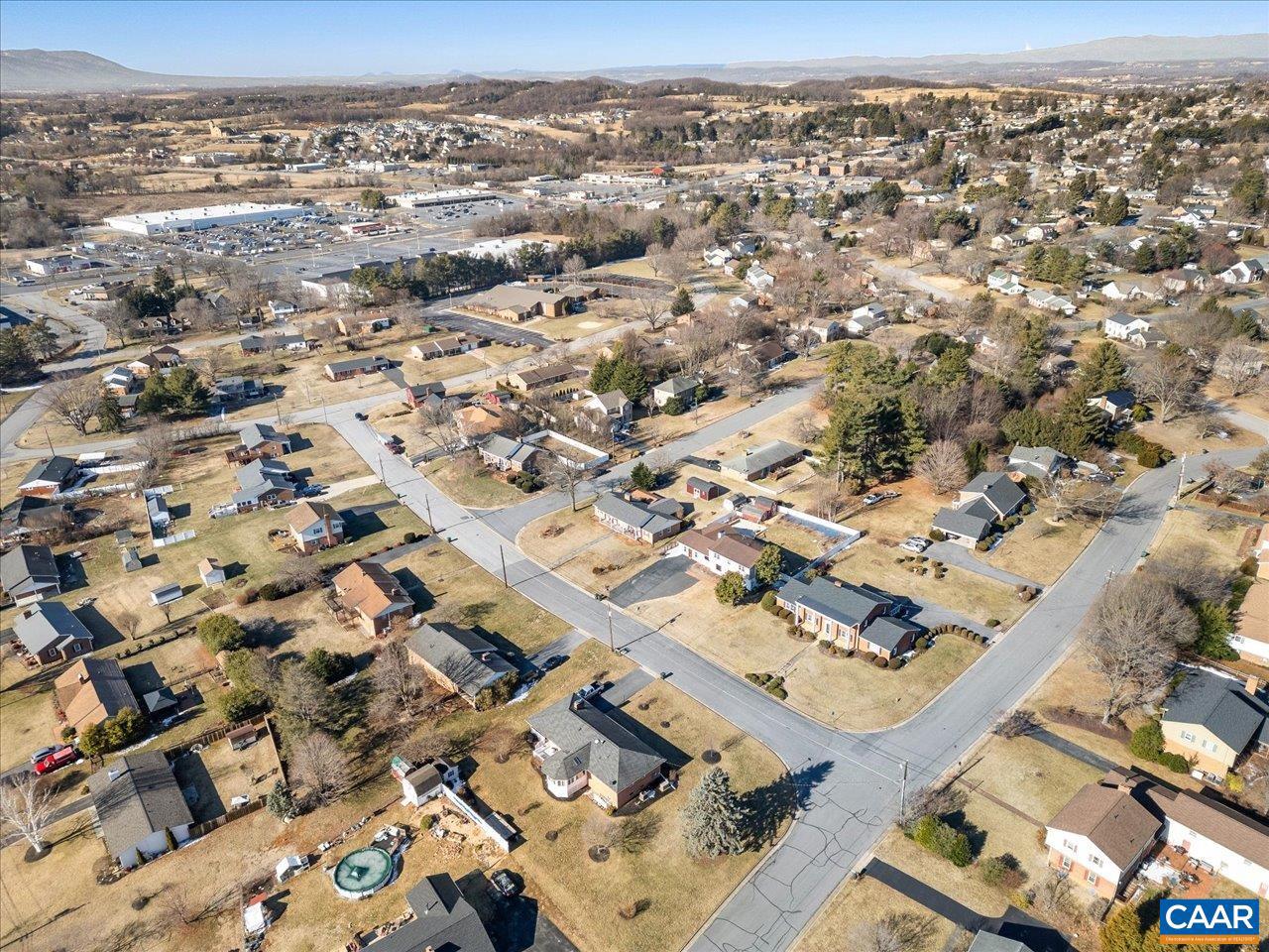 VIRGINIA VILLAGE - Residential