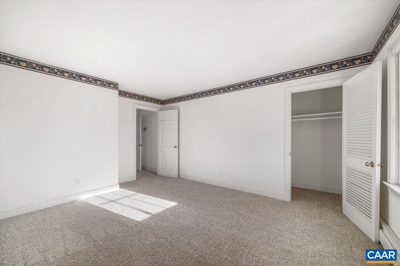 VIRGINIA VILLAGE - Residential