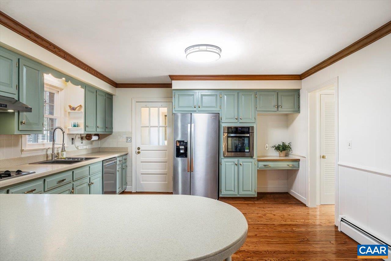 VIRGINIA VILLAGE - Residential