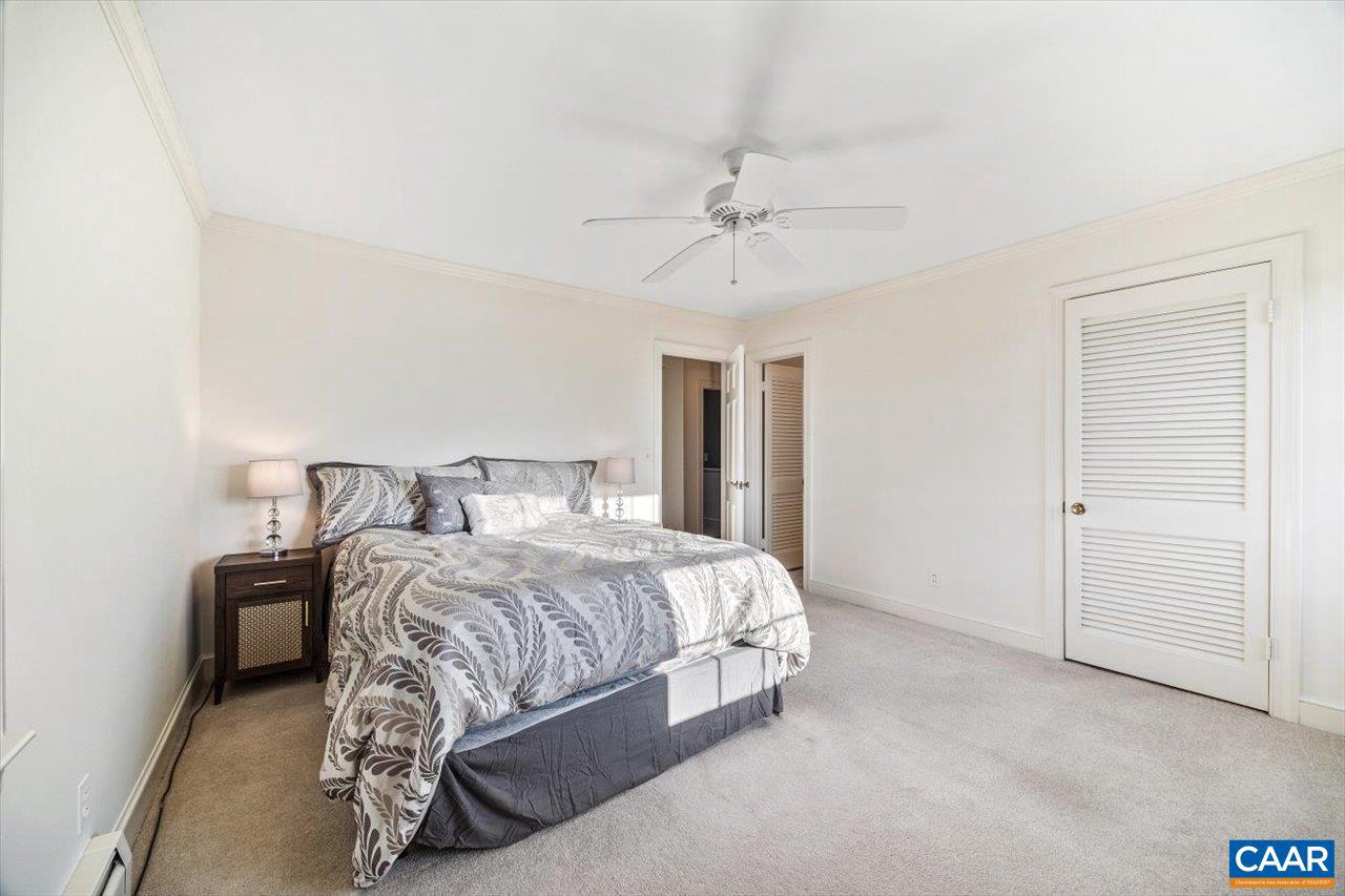 VIRGINIA VILLAGE - Residential