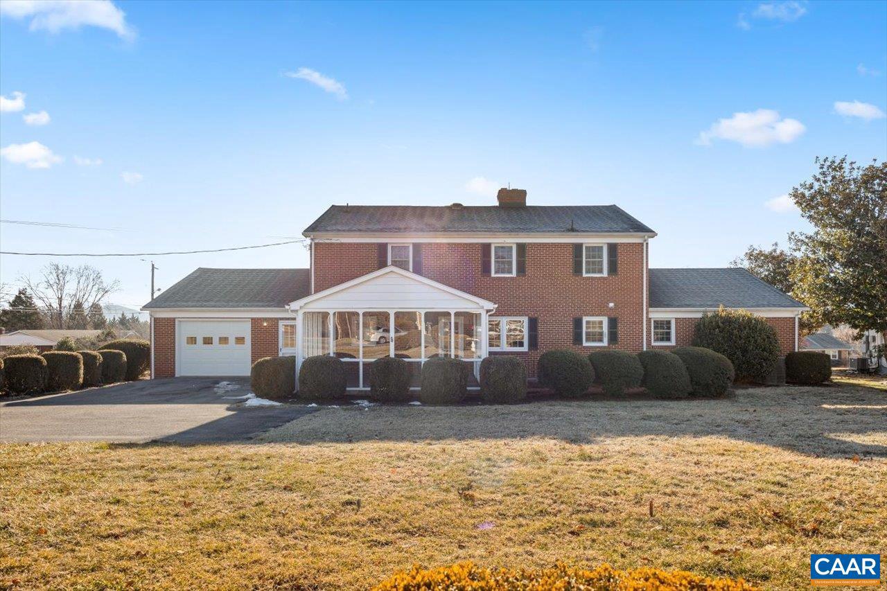 VIRGINIA VILLAGE - Residential