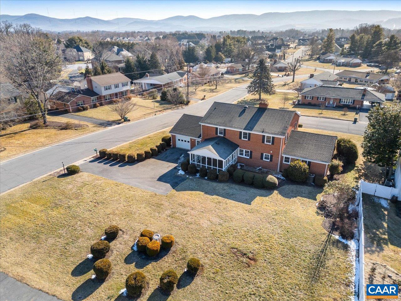 VIRGINIA VILLAGE - Residential